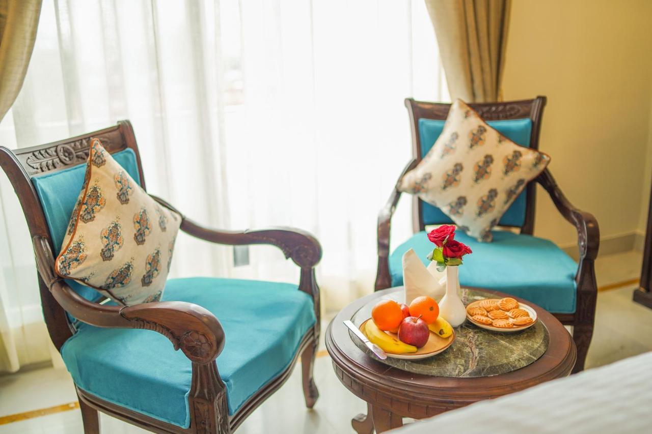 Hotel The Amar Mahal By Trulyy Udaipur Exterior foto